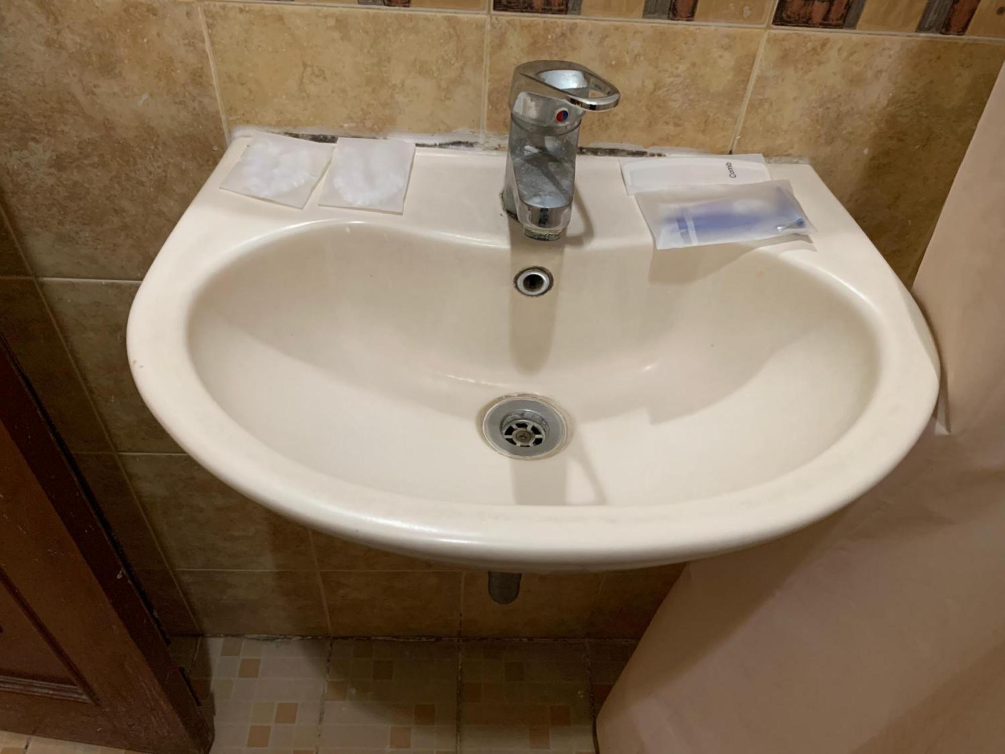 Enhaii Hotel Bandung Bagian luar foto
